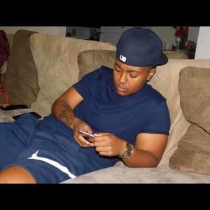 Meet your Posher, Steph